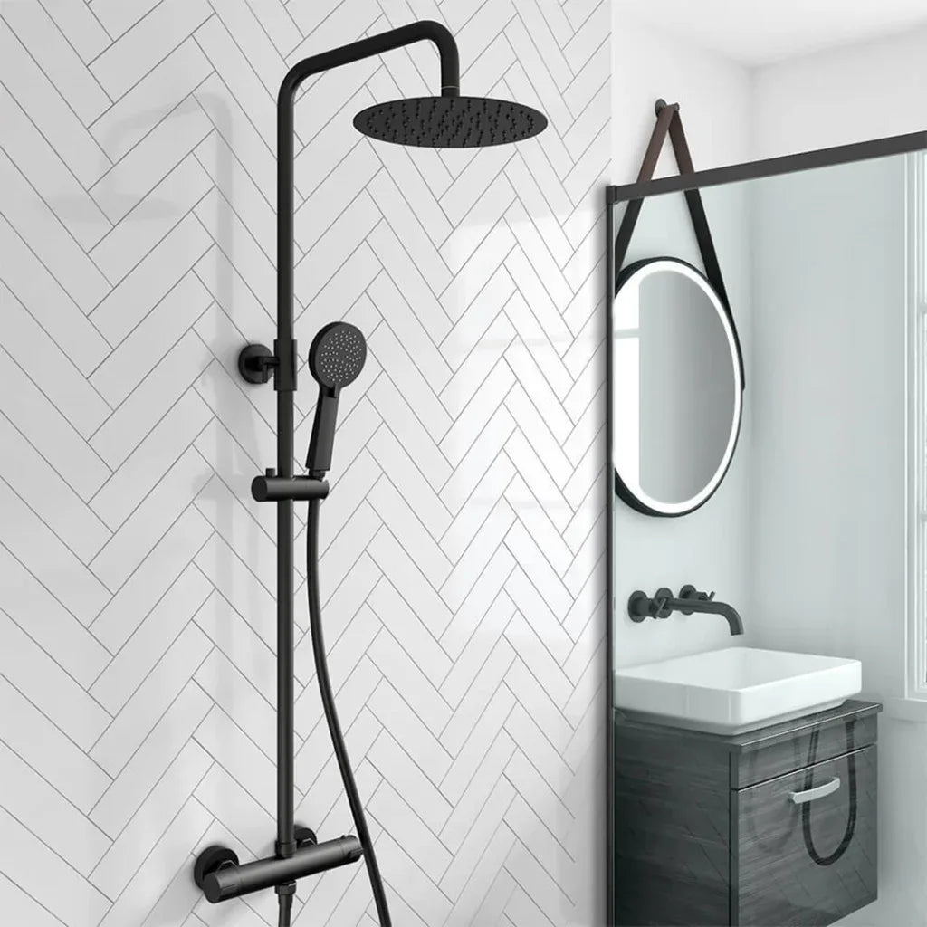 Breathe new life into your bathroom on a budget (DIY): Top tips to rejuvenate your space on a budget.