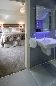 4 of the best hotel bathrooms