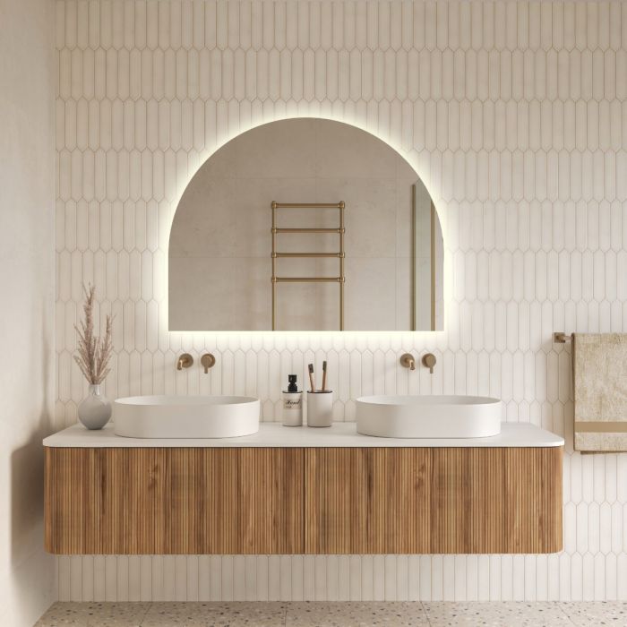 How to Make a Small Bathroom Look Bigger with Mirrors