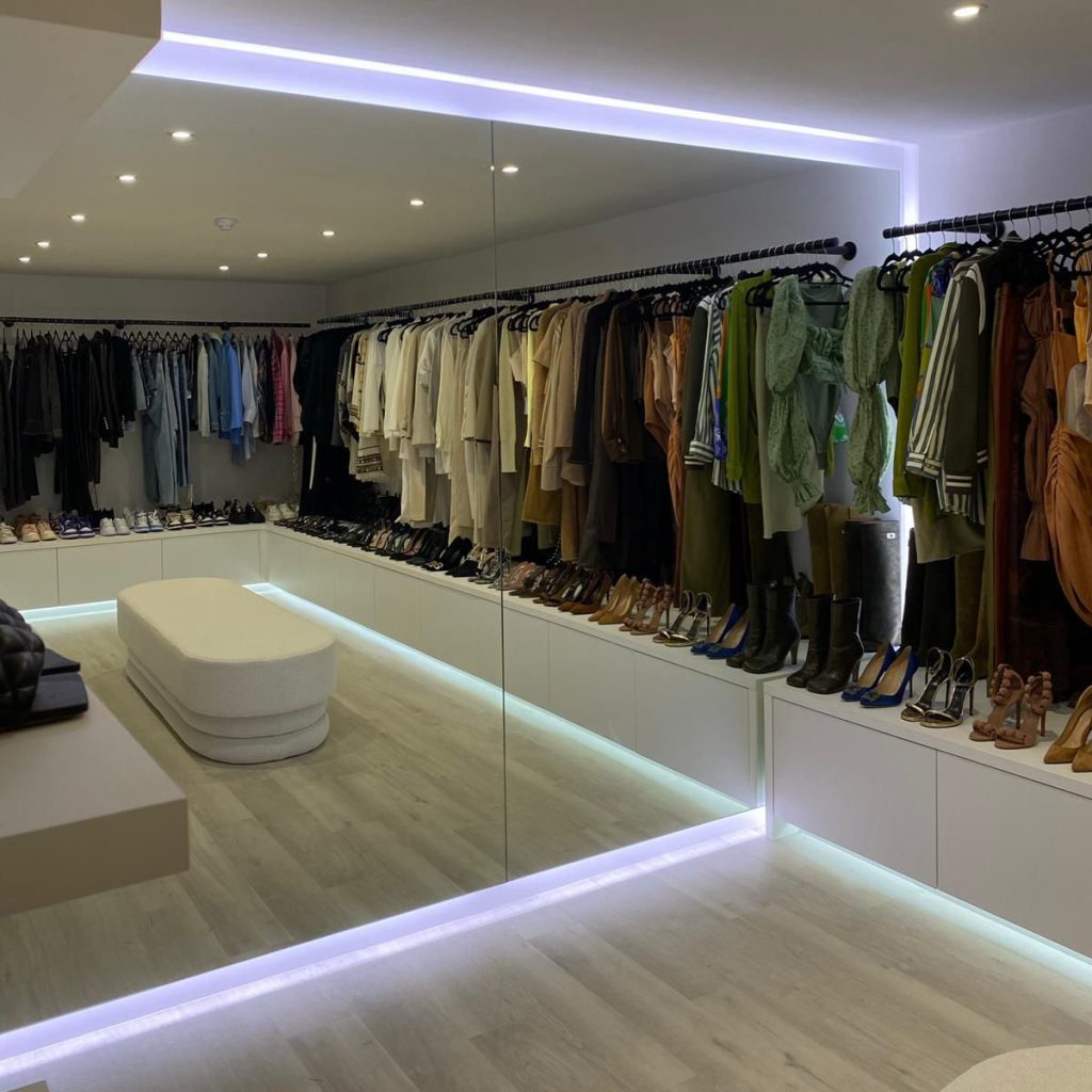 How can we help interior designers breathe new life into bathrooms?