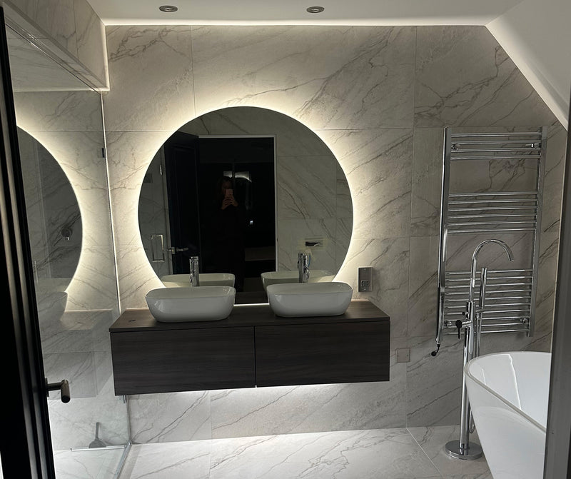 1100mm backlit mirror with flat bottom